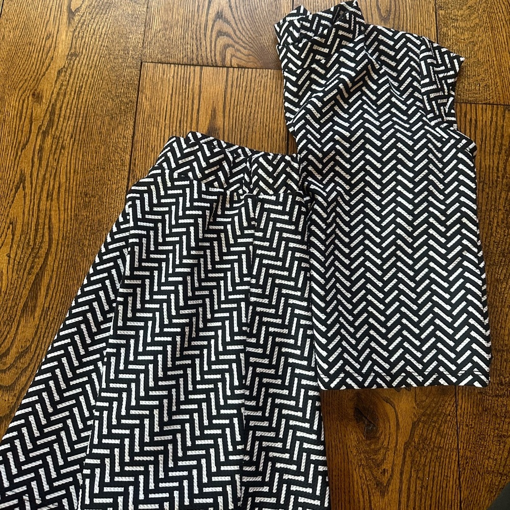Black/white striped shirt and skirt set
